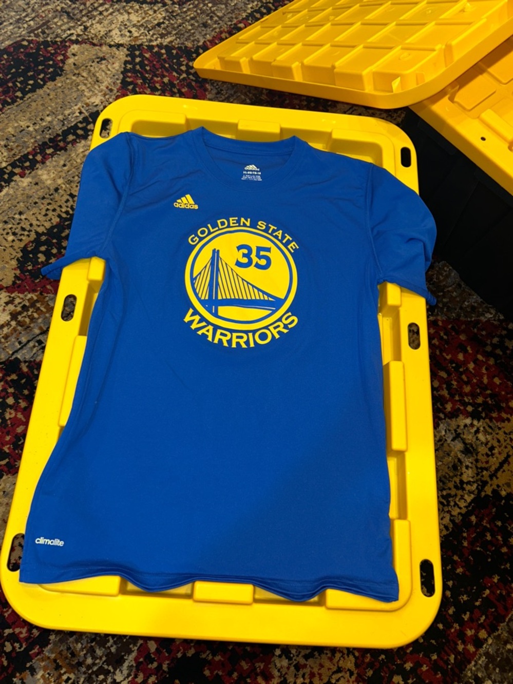 EUC adidas youth x large Golden State tee